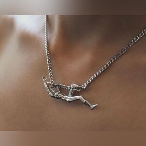 New unique figure pendant necklace, tarnish free necklace